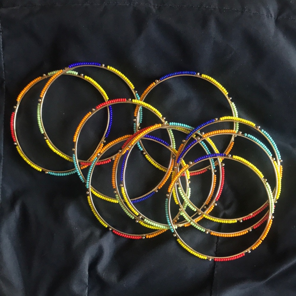 Fun bangle bracelets - Picture 4 of 4